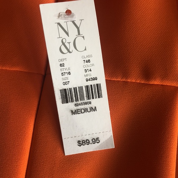 SOLD‼️ New York & Company Orange Stylish Jumpsuit - Picture 4 of 4